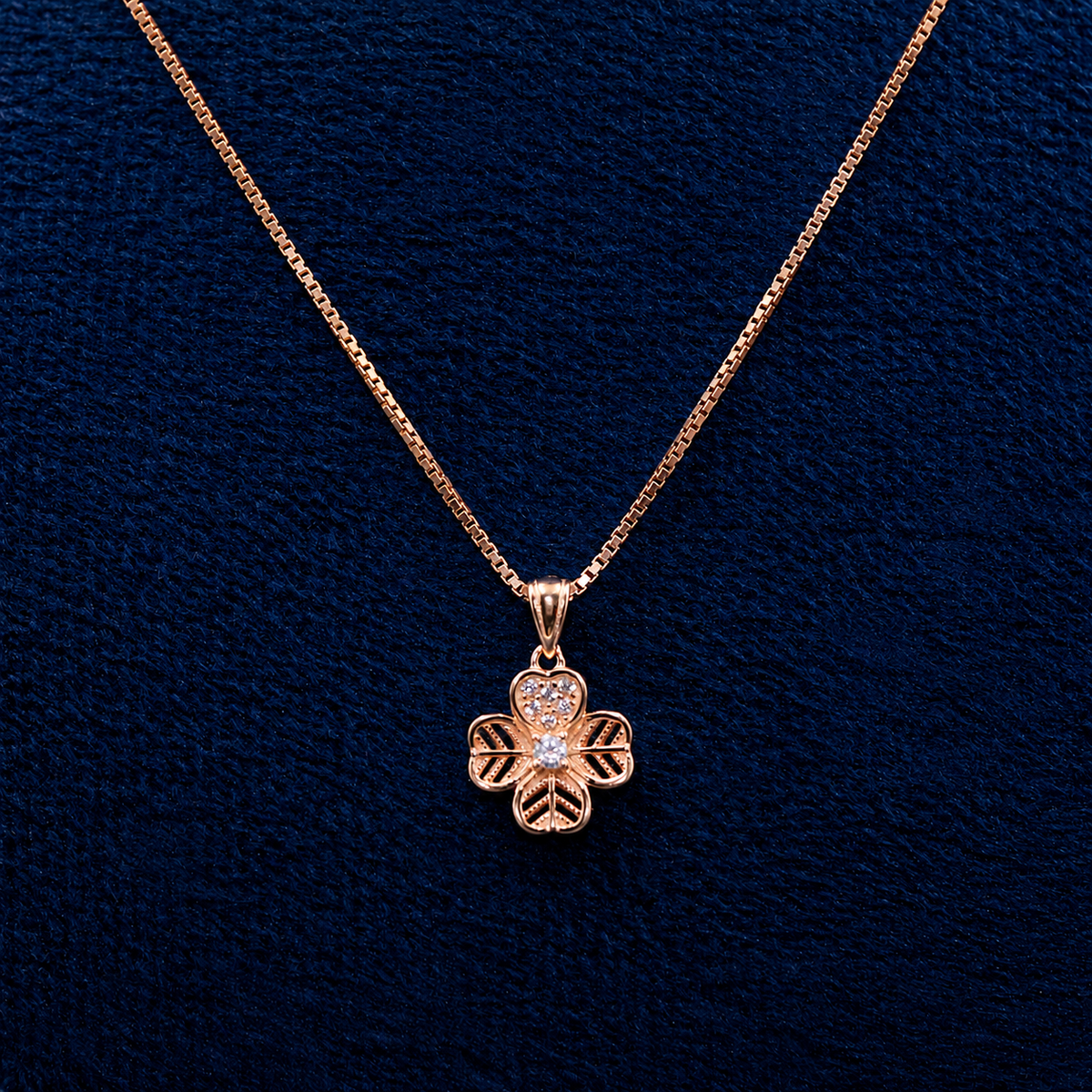 Rose Gold Five-Petal Flower Pendant Set