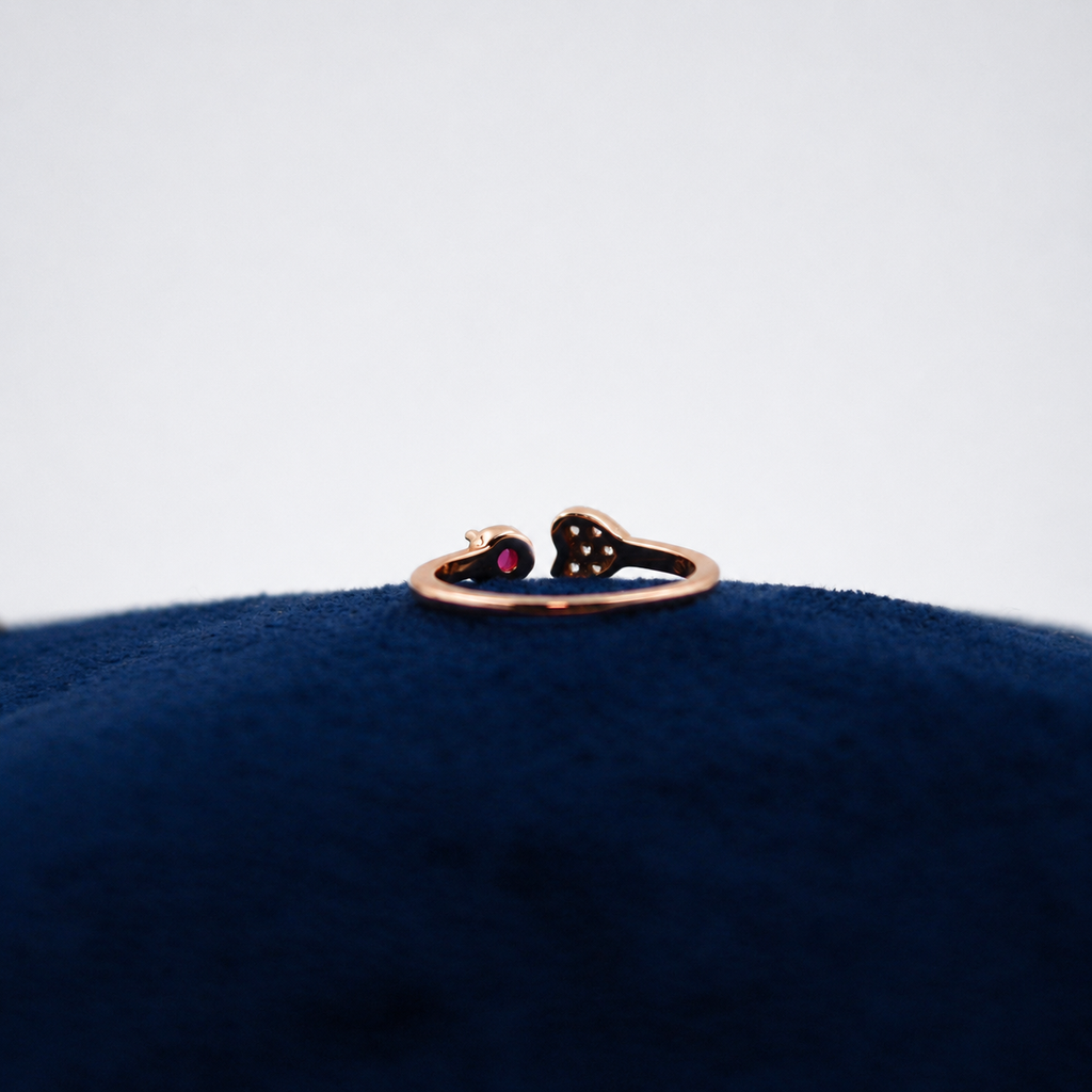 Rosé Sweetheart Gem Toe Ring