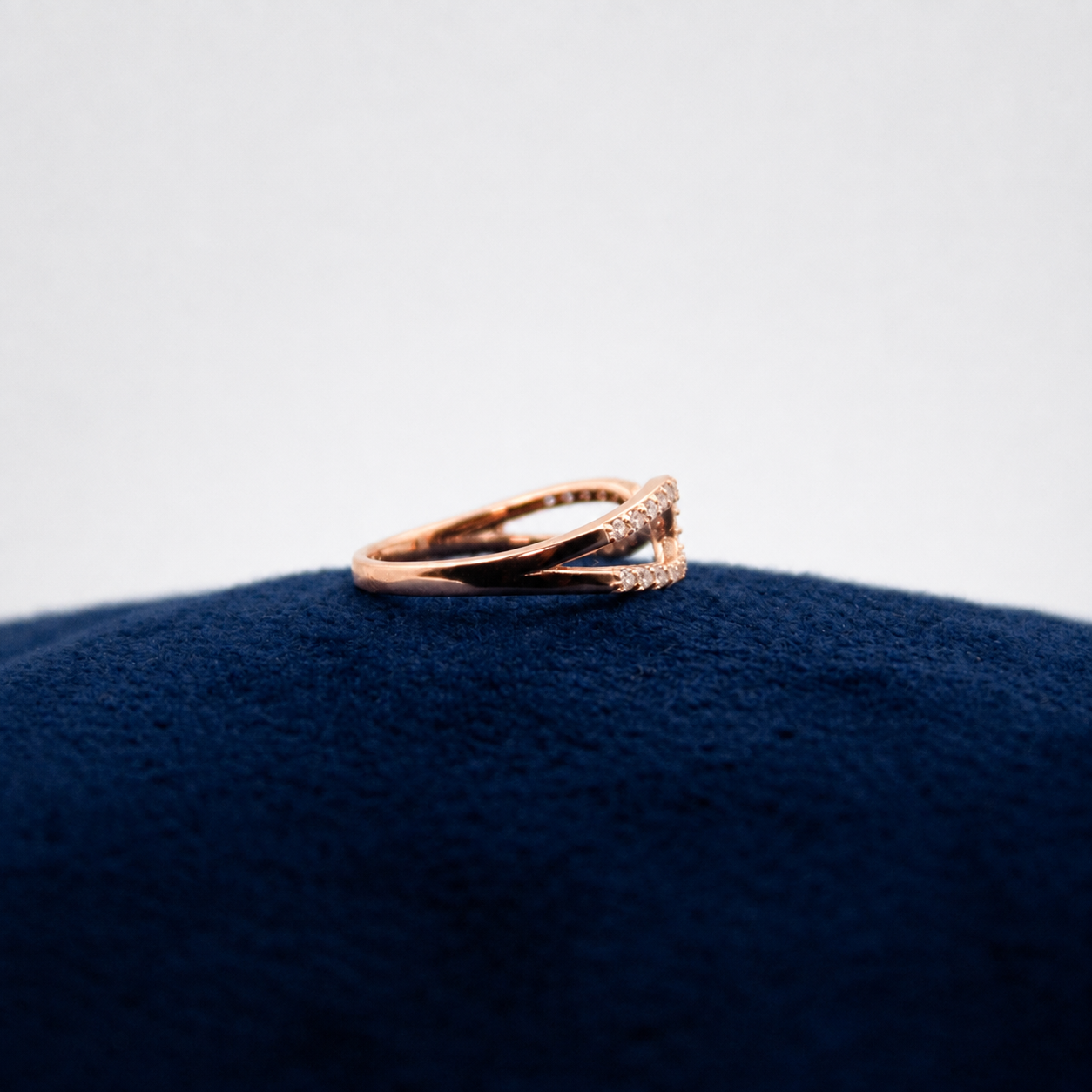Roselle Double Loop Toe Ring