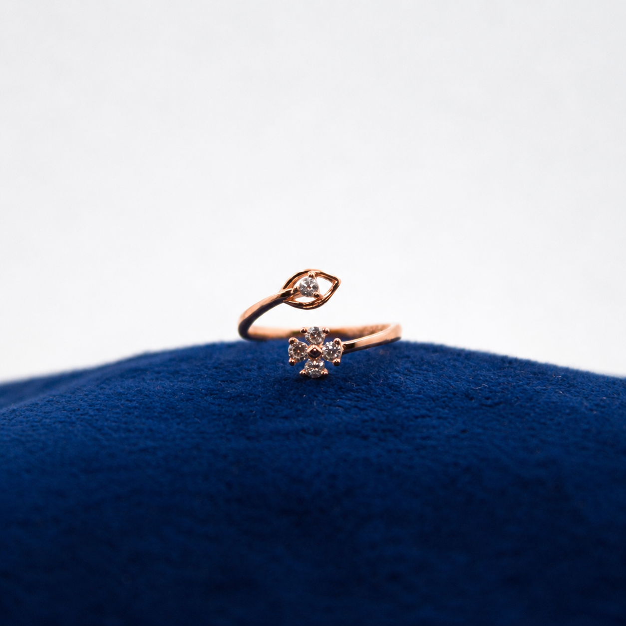 Roselle Floral Crystal Toe Ring