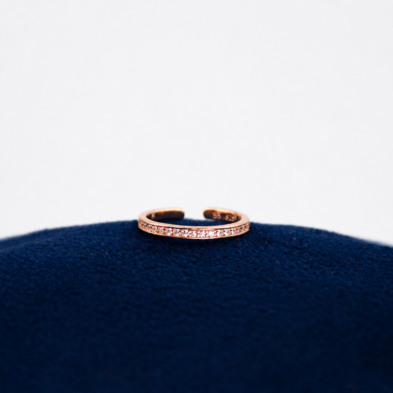 Rosé Crystal Grace Toe Ring
