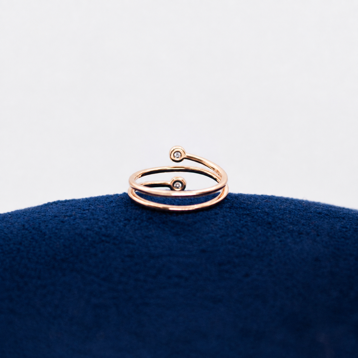 Rosé Crisscross Luxe Toe Ring