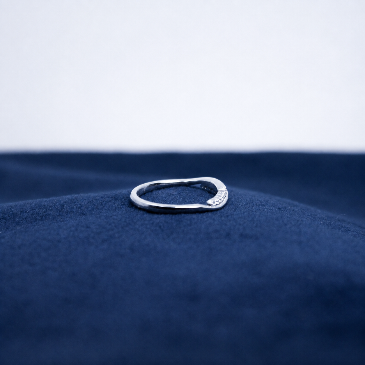 Silver Arvelle Curve Ring