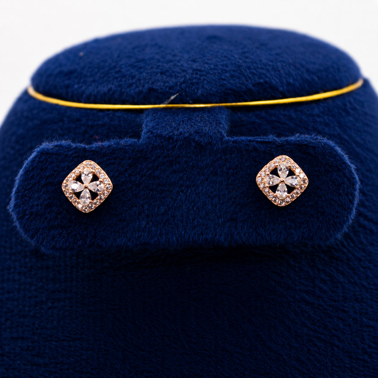 Rose Gold Geometric Square Pendant Set