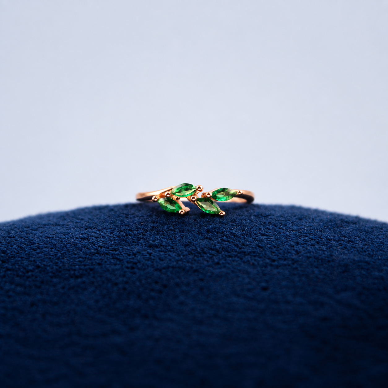 Rosé Emerald Marquise Toe Ring
