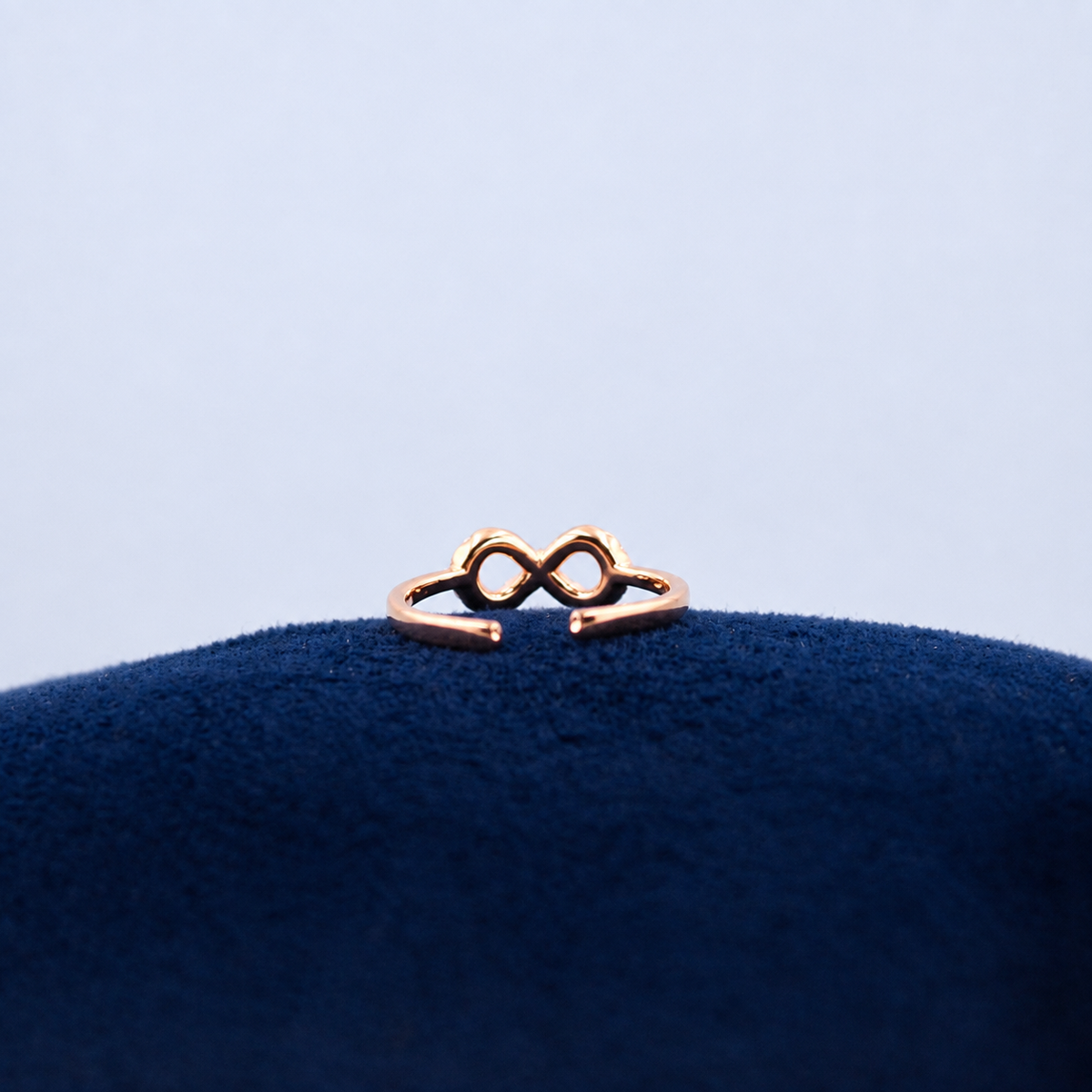 Rosé Infinity Luxe Toe Ring
