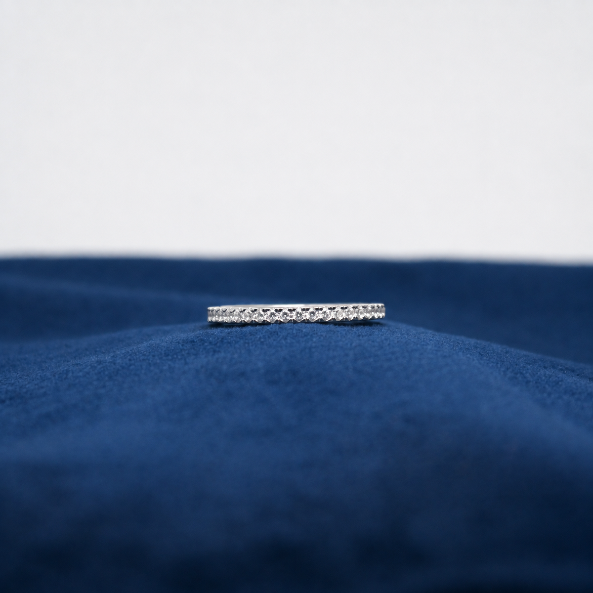 Silver Lumina Crest Ring