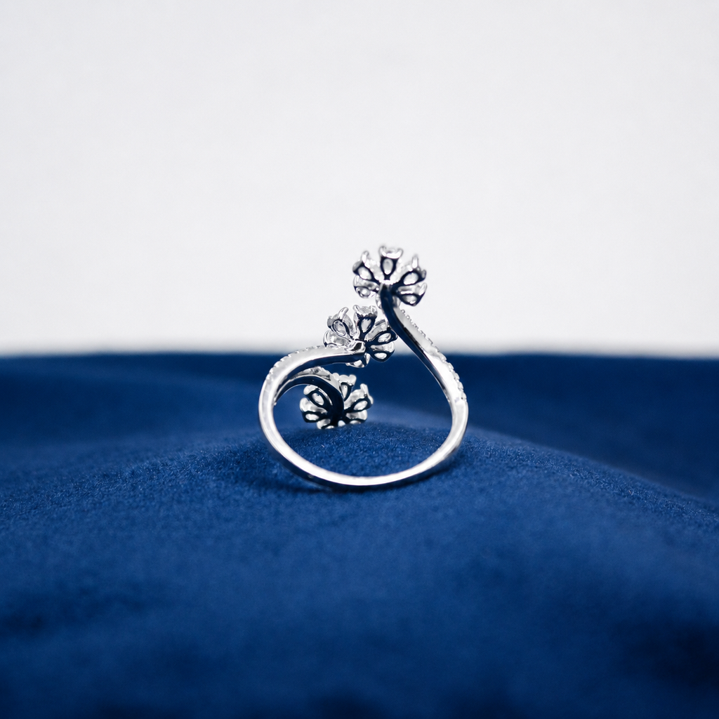 Silver Fiora Floral Cluster Ring