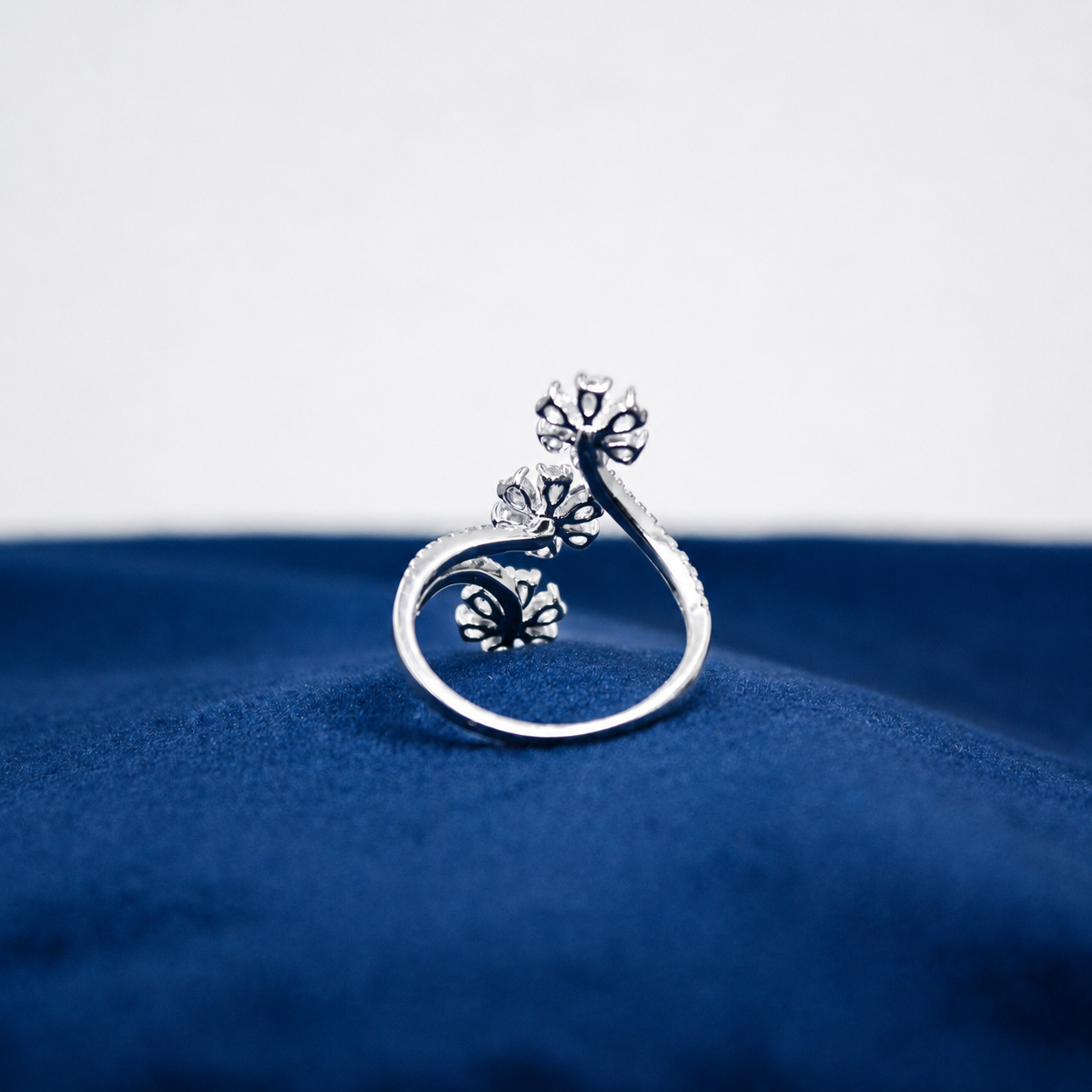 Silver Fiora Floral Cluster Ring