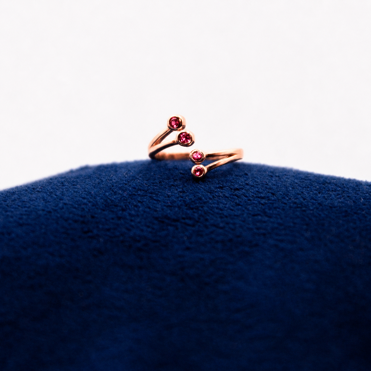 Silver Pink Petalflare Toe Ring