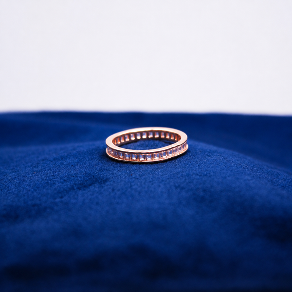 Rosé Baguette Luxe Band Ring