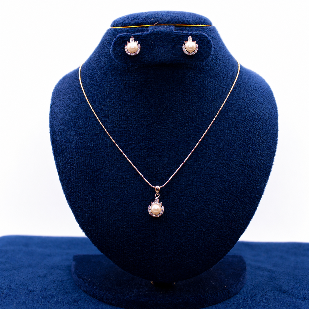 Pearl Vine Grace Set