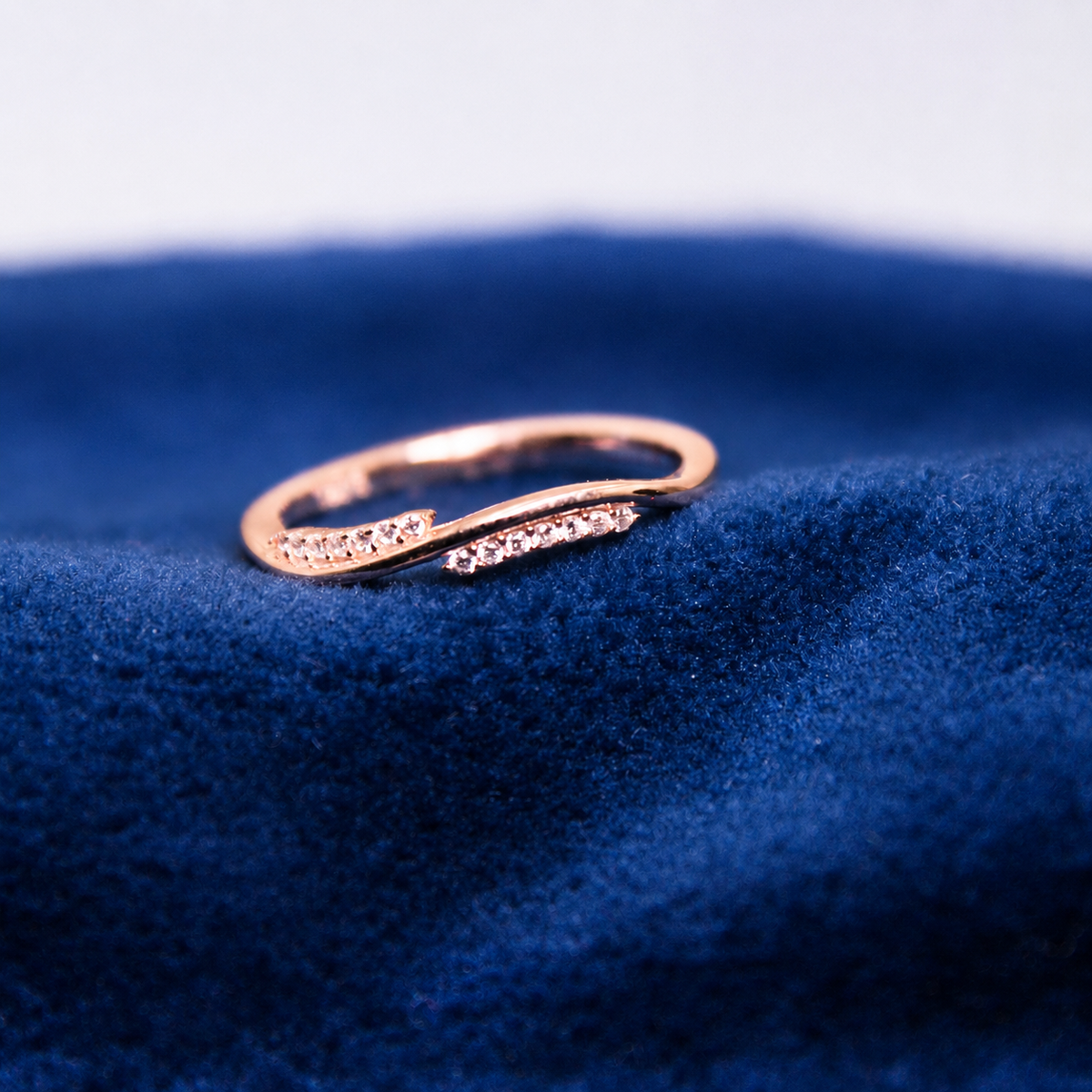 Rosé Gleamline Slim Ring