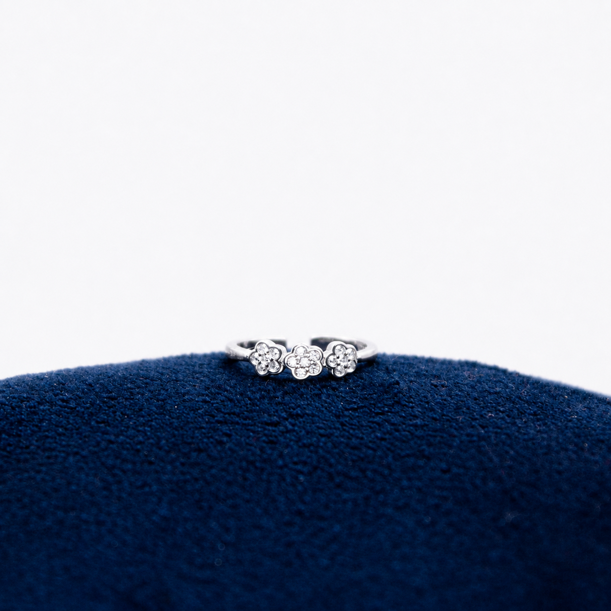 Silver Flora Arc Toe Ring