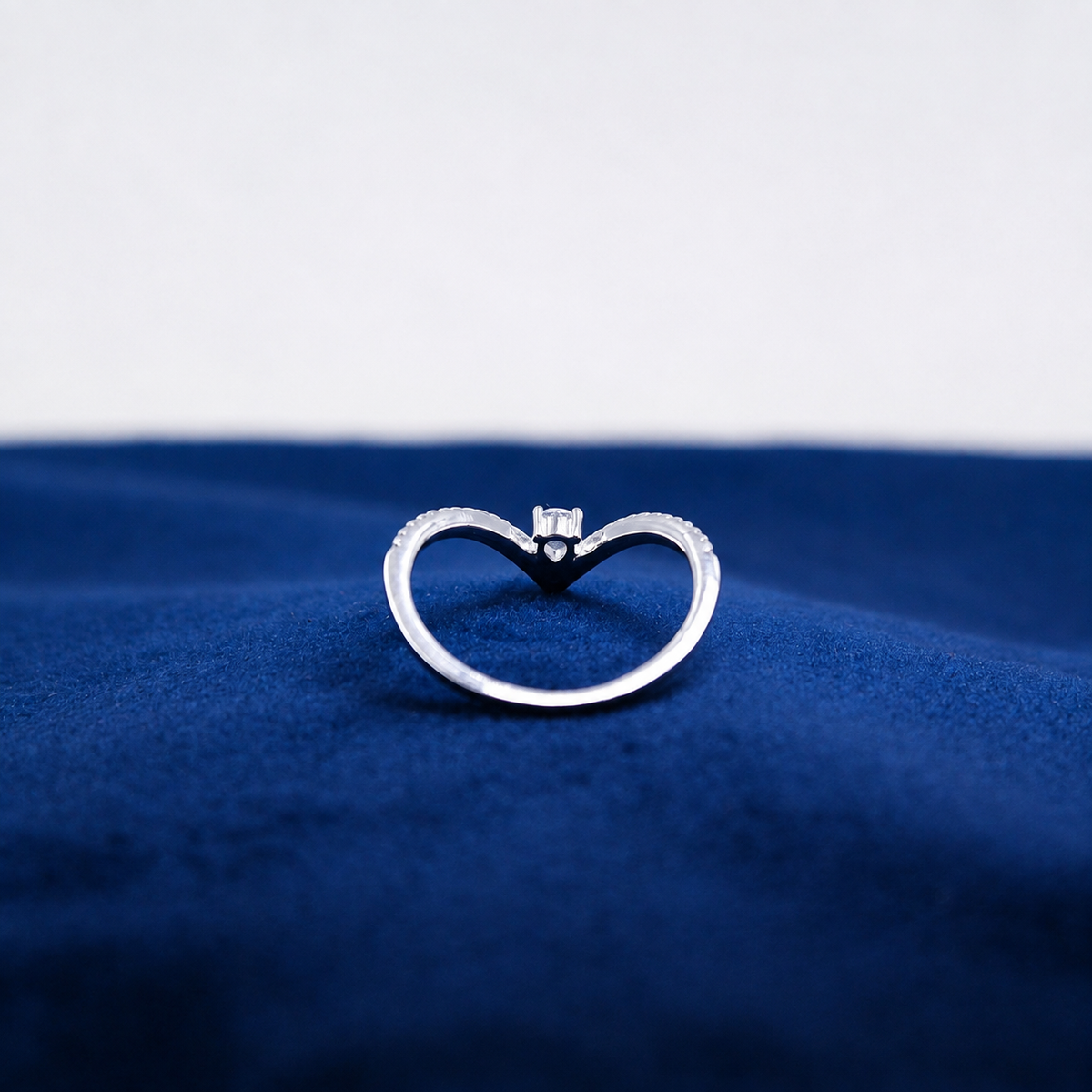 Silver Solenne Crossover Ring