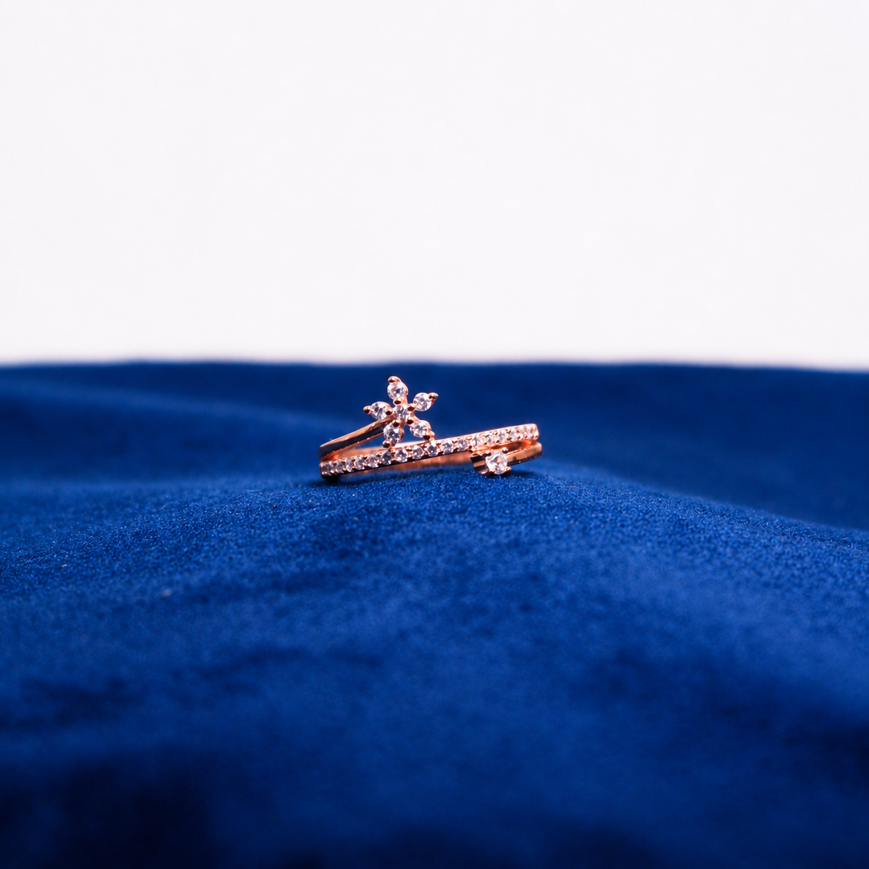 Rose Gold Bellora Floral Band