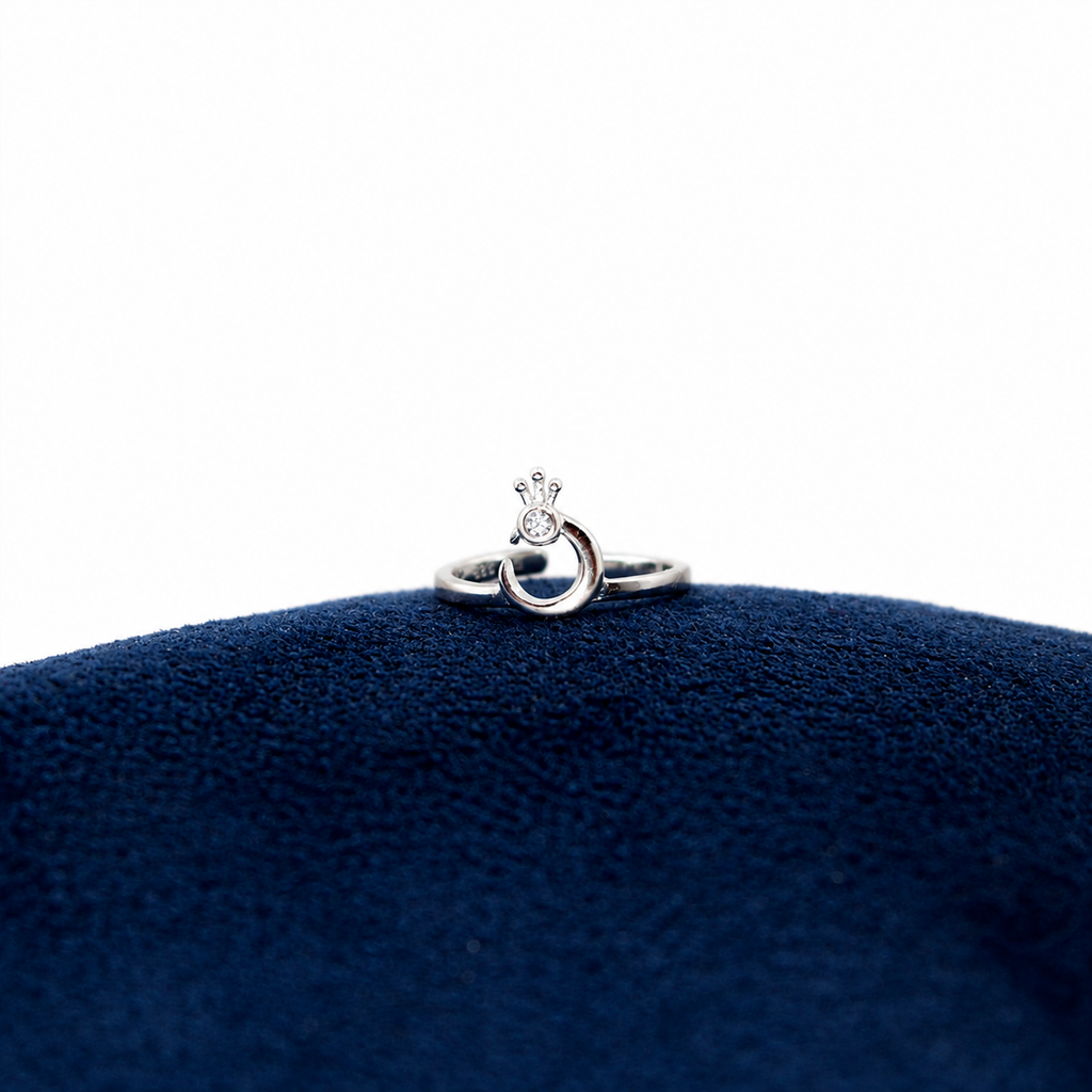 Celeste Crystal Loop Toe Ring