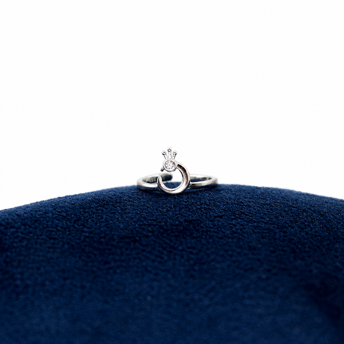 Celeste Crystal Loop Toe Ring