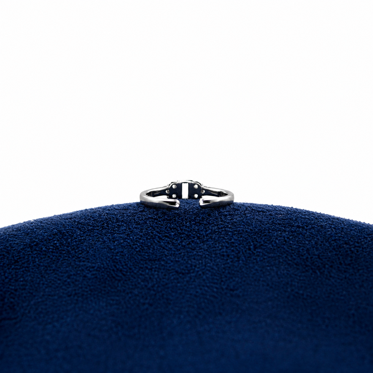 Silver Royale Crystal Toe Ring