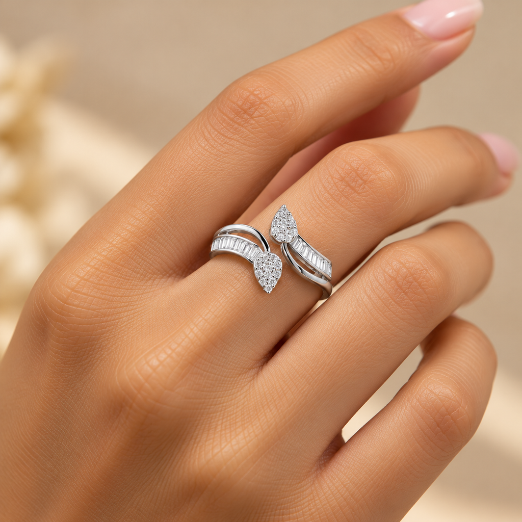 Silver Fleurpoint Open Ring