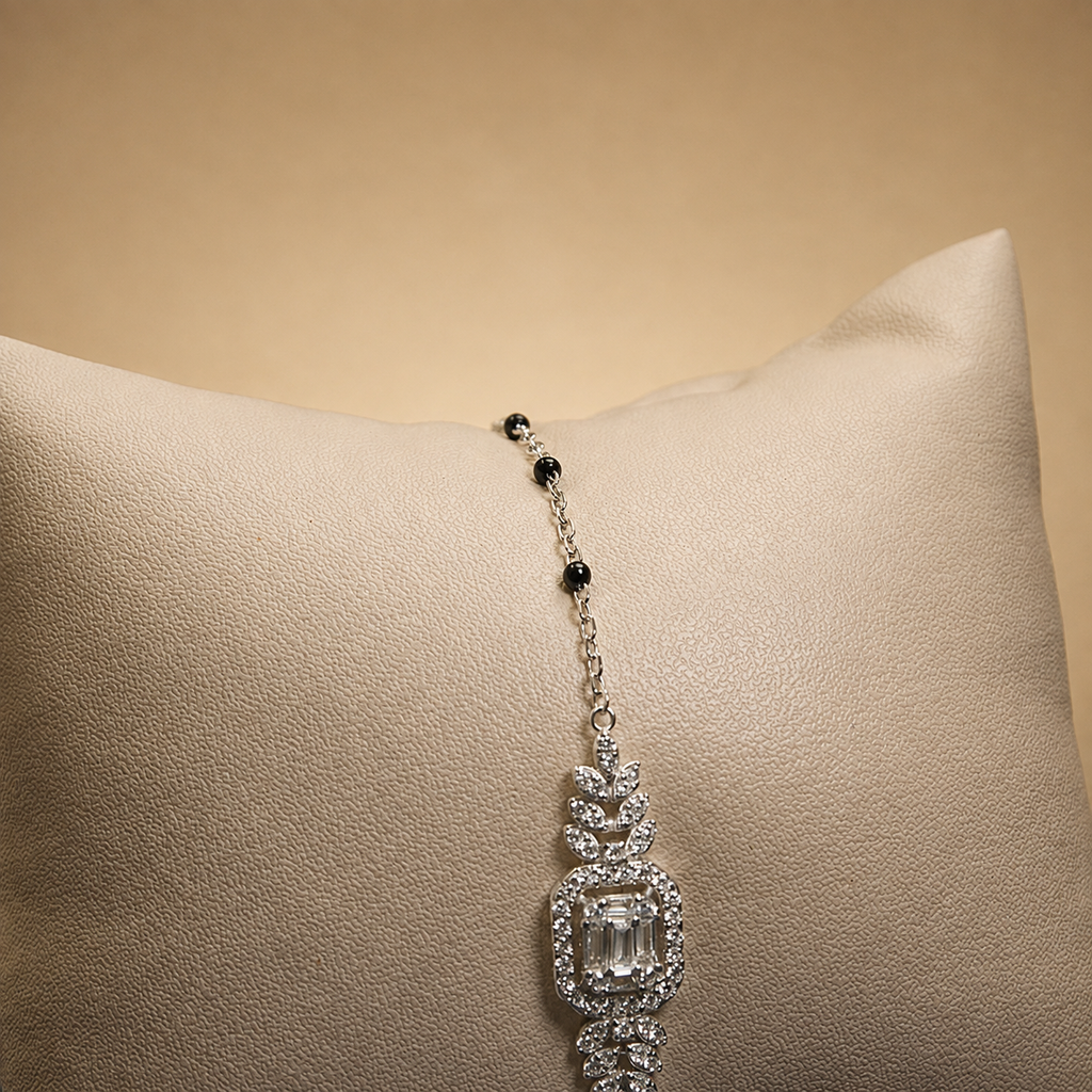 Silver Orbelle Bracelet