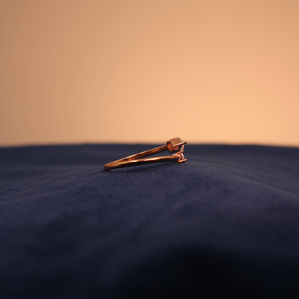 Rose Gold Éclat Teardrop Ring