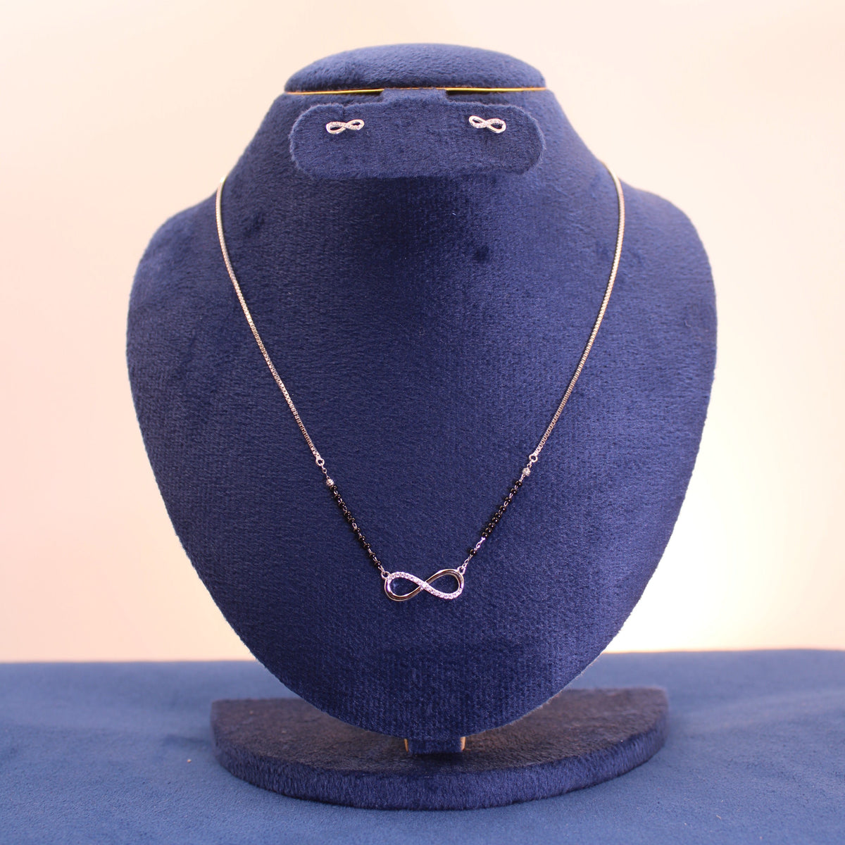 Silver Elara Infinity Necklace