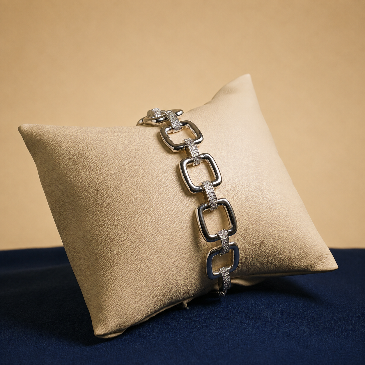 Silver Aurelle Square Link Bracelet