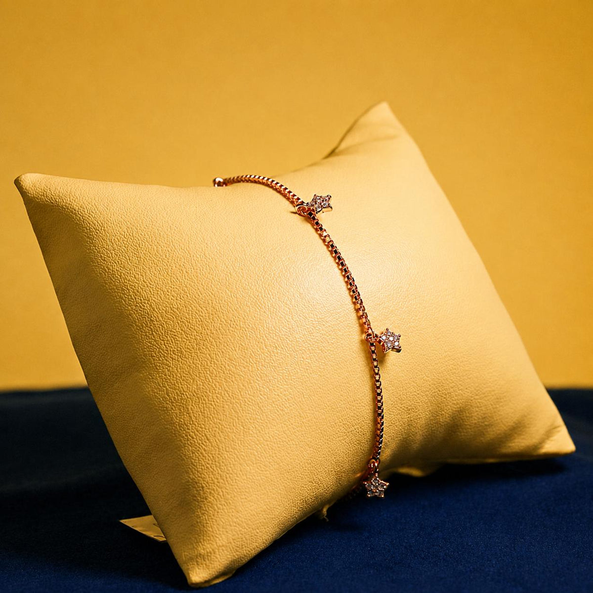 Rosé Petal Étoile Bracelet