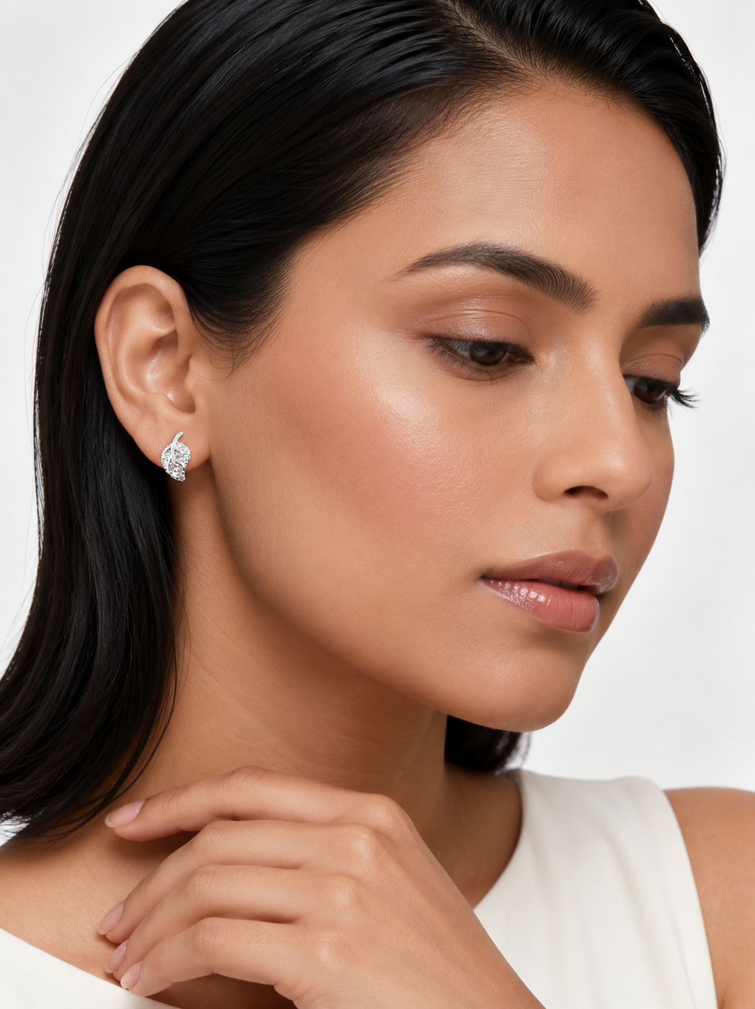 Silver Elara Curved Leaf Stud Earrings