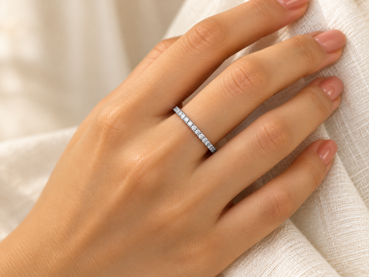 Silver Crystal Luxe Band Ring